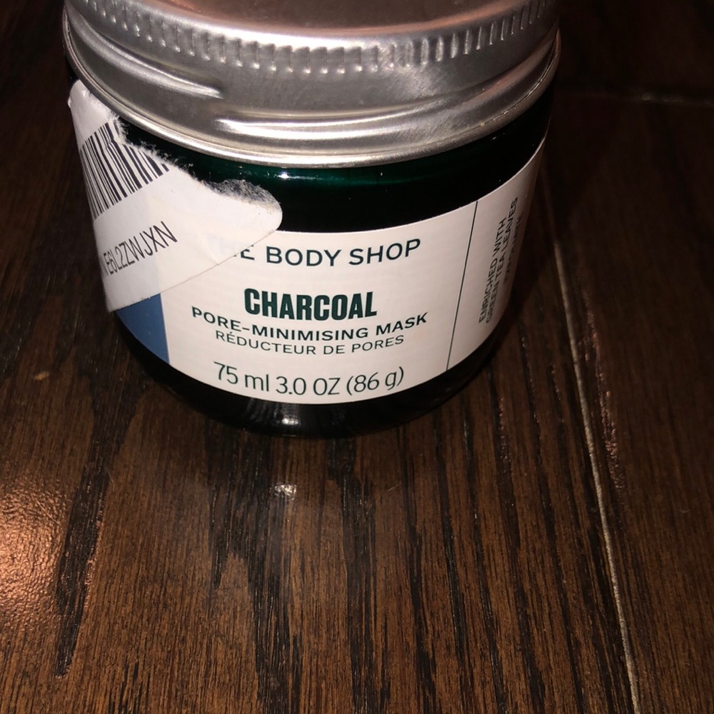 The body shop charcoal pore minimizing mask
